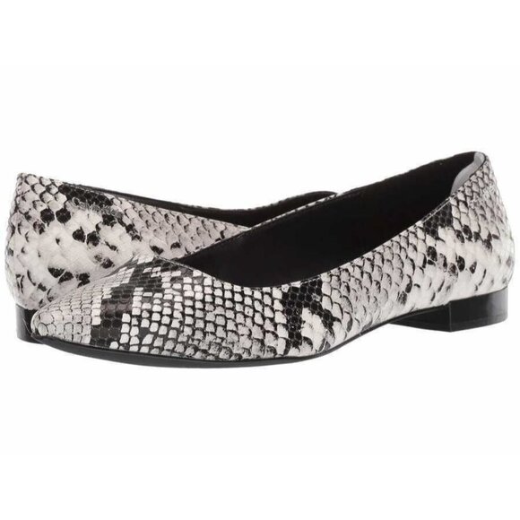 Calvin Klein Emerin Snake-Print Flats WOMENS SHOES SZ 7 Black & White - Picture 1 of 7